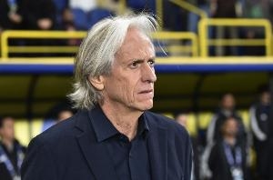 有能，若热&middot;热苏斯成为第3位两次赢得沙特职业联赛冠军的主教练